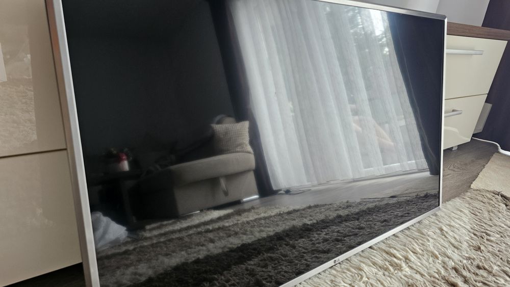 Tv LG display fisurat