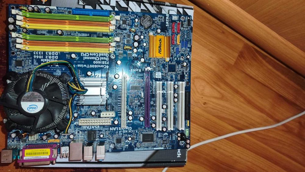 kit retro rar CPU+placa de baza+cooler DDR2+3 sk 775