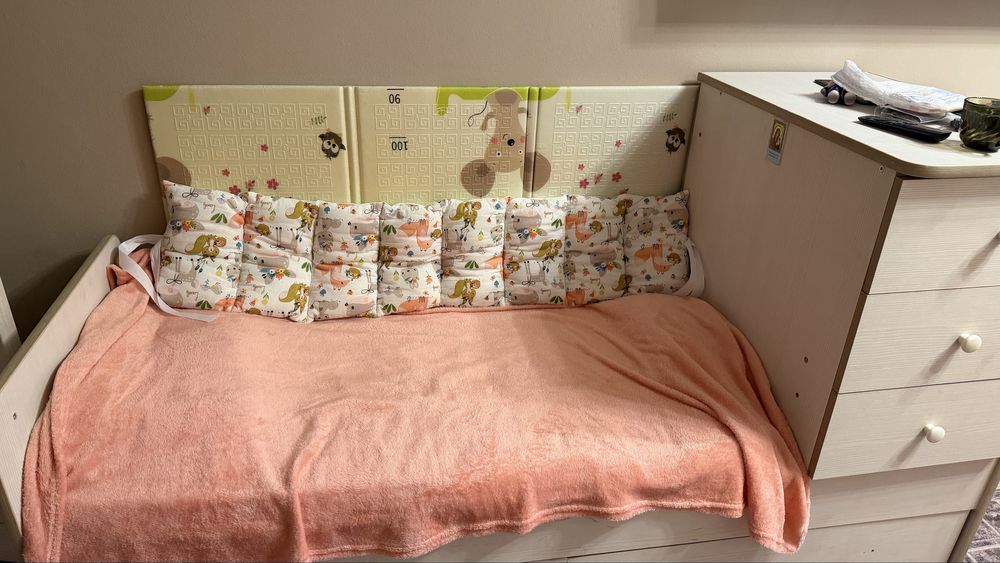 Детская кровать трансформер с комодом