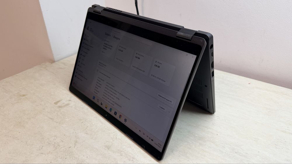 Dell Latitude 5300 2in1 i5/ 8 Gb/ Nvme 256 Gb/ Touchscreen