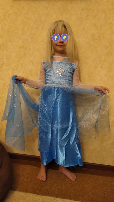 Карнавальные платья для девочек от 3-8 лет. Новые