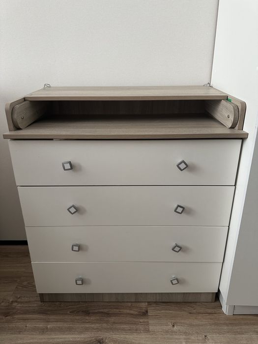 Пеленальный детский комод