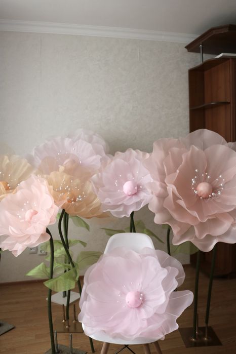 Оформление большими цветами