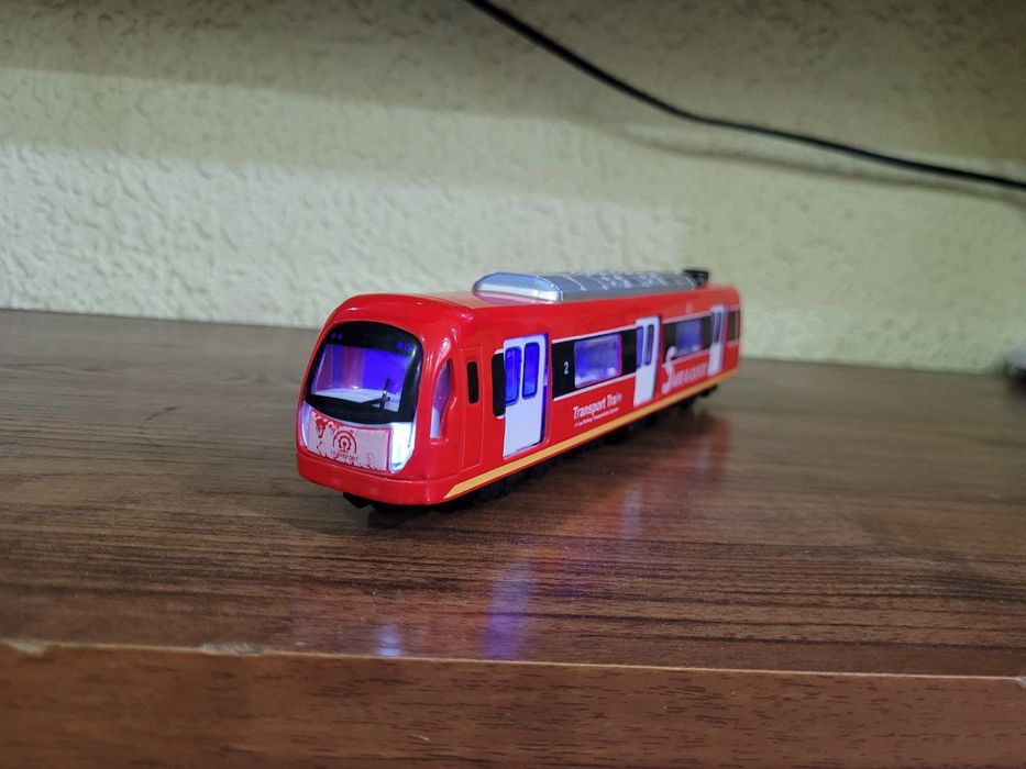 Продаются детские игрушки машинки