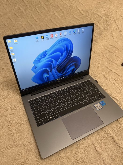 Ноутбук Huawei MateBook D14