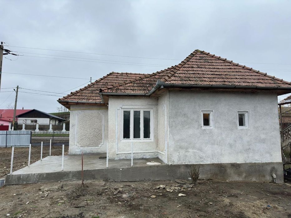 Casă de vânzare din cărămidă Saulia de Câmpie