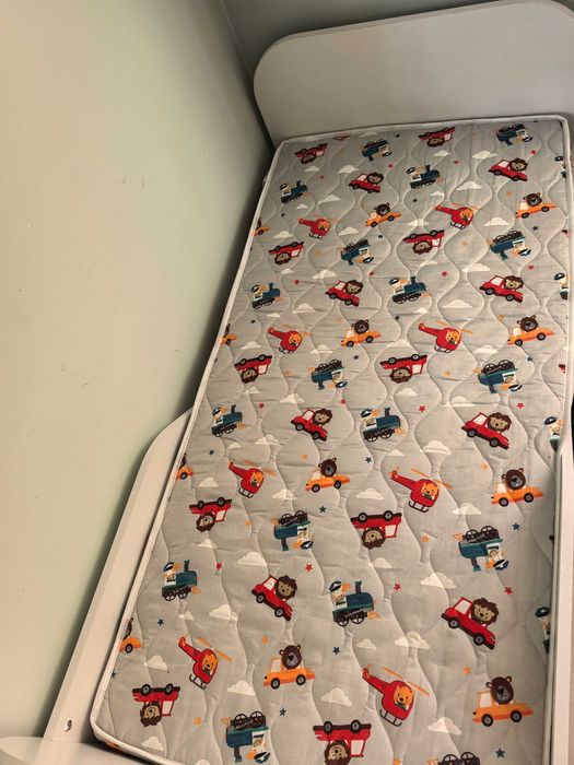 Детско легло и скрин