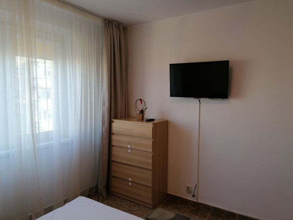Închiriez Apartament 2 Camere Decomandat — fotografia 3