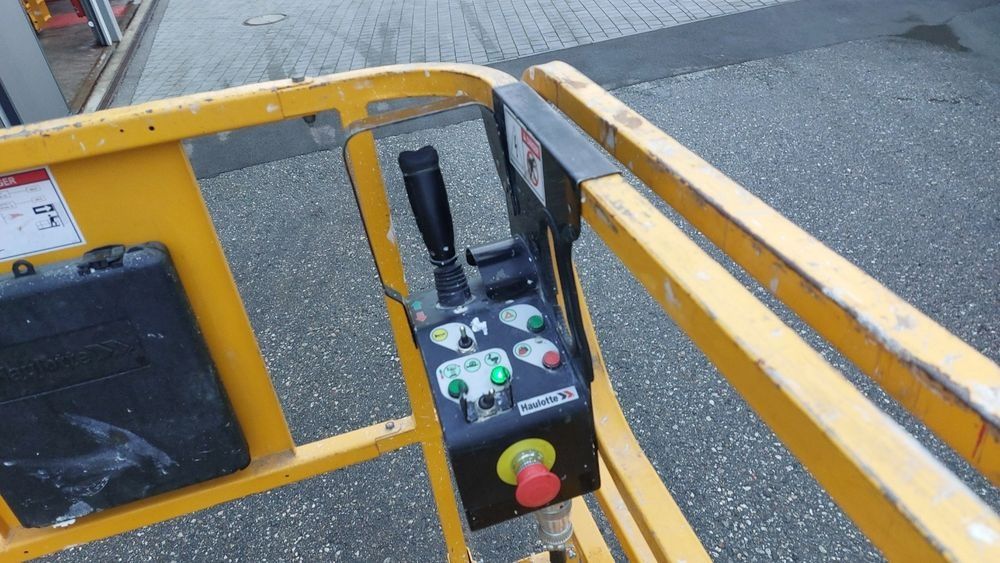 Nacela electrica, foarfeca, Haulotte Compact 12