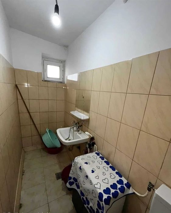 Garsoniera de vanzare