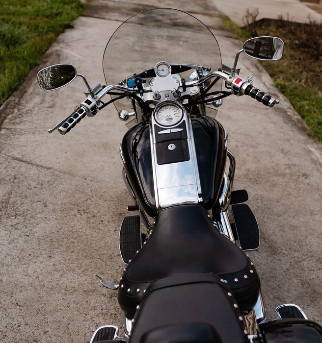 Suzuki Boulevard C90T