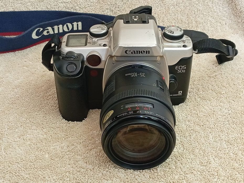 Aparat foto Canon EOS 50E