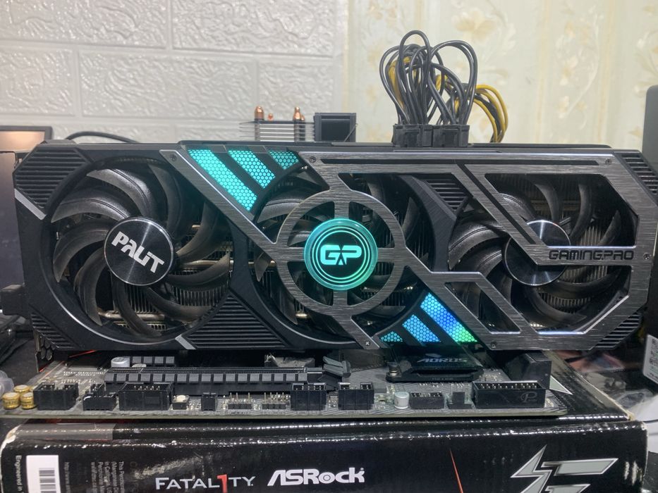 Продам RTX 3080 10GB Gaming Pro