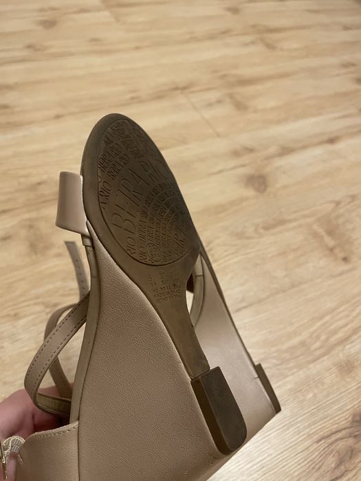 Босоножки удобные