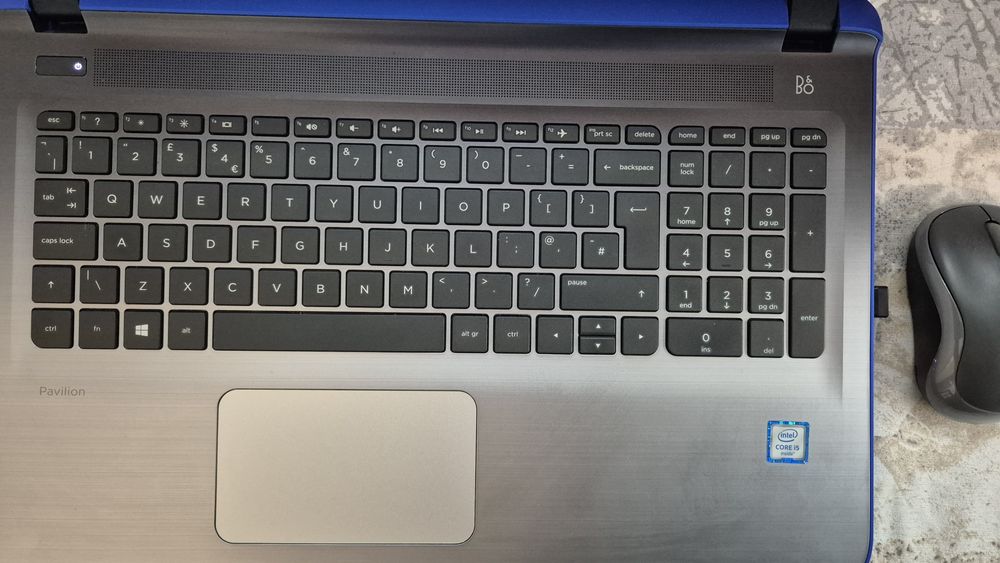 REZERVAT Laptop HP Pavilion i5, 8GB RAM, 2TB, DVD-RW, 15”