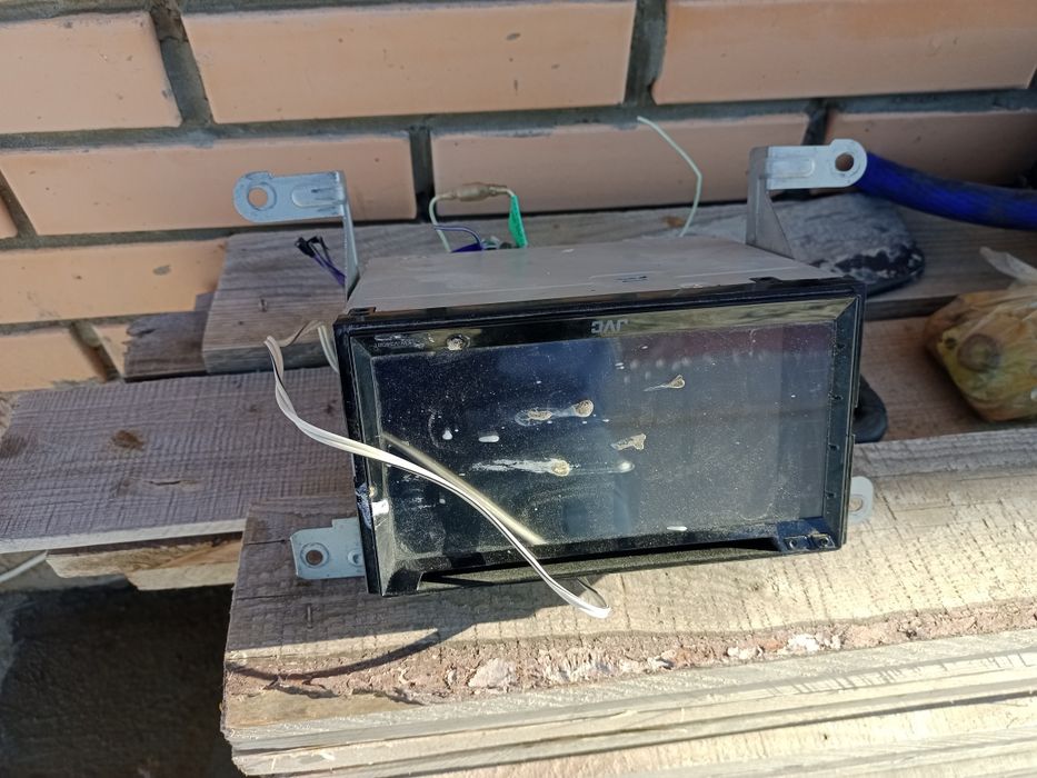 Обмен на узкой магнтола оригинал