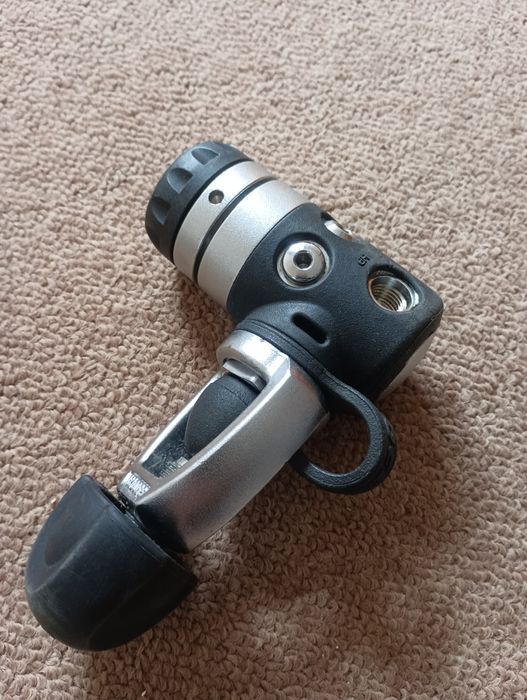 Водолазен регулатор