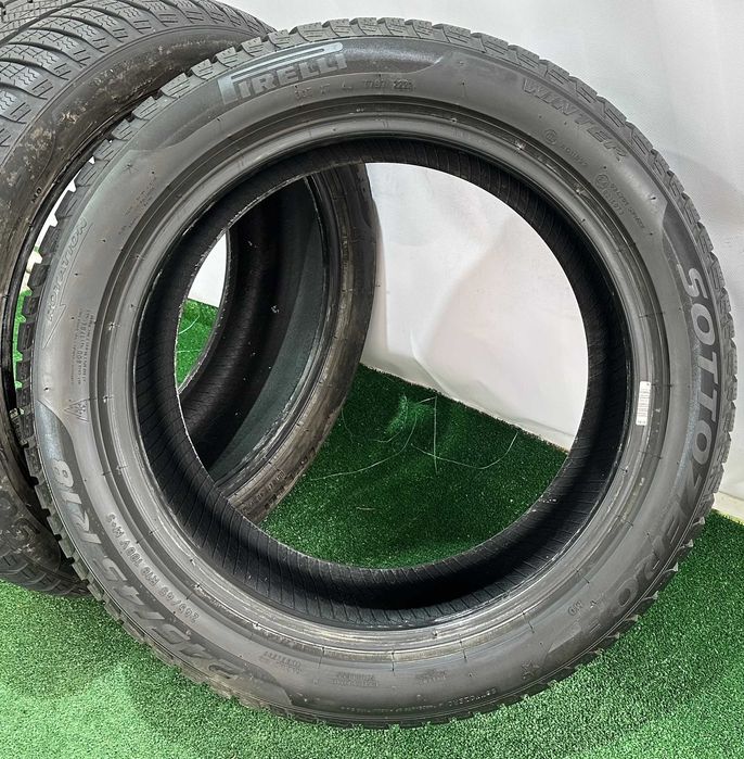 2бр 245/45r18 PIRELLI зимни