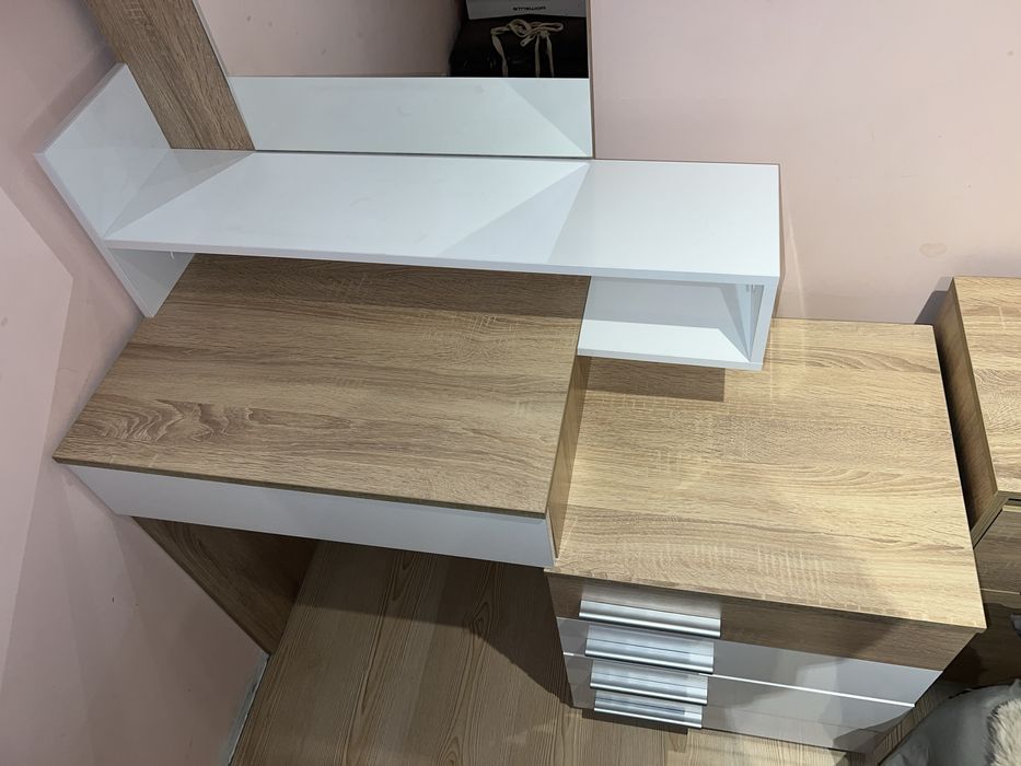 тоалетка за спалня