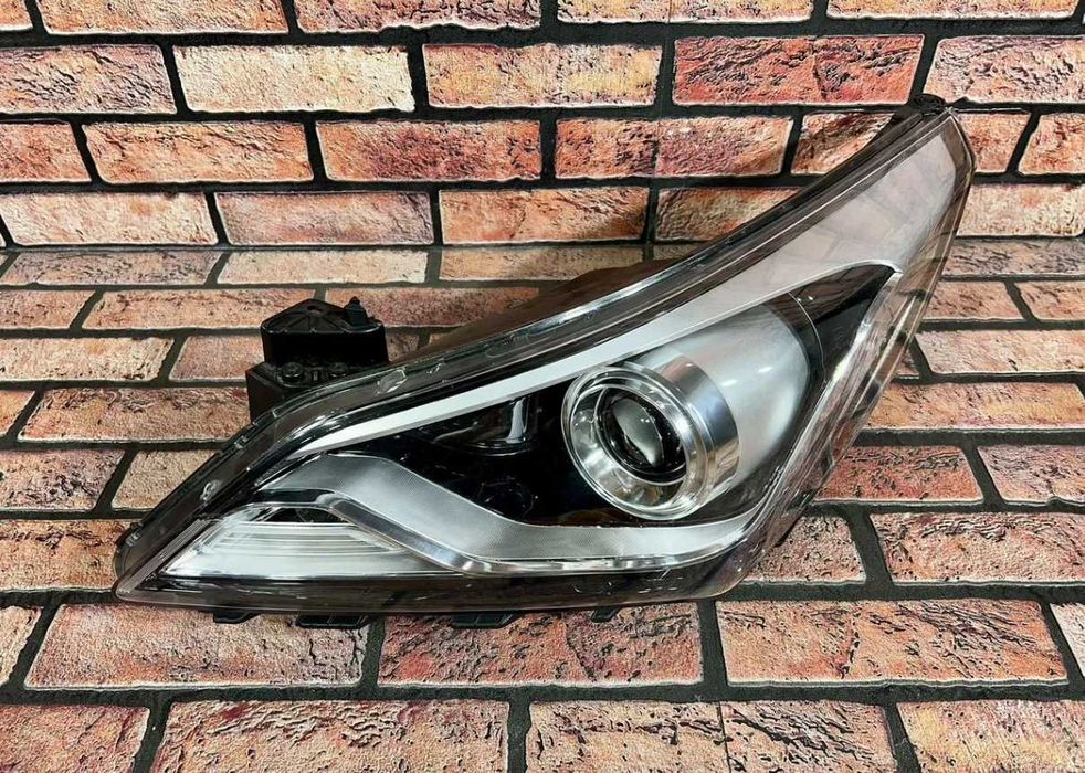 Фара  Акцент/Солярис/Accent/Solaris 14-17