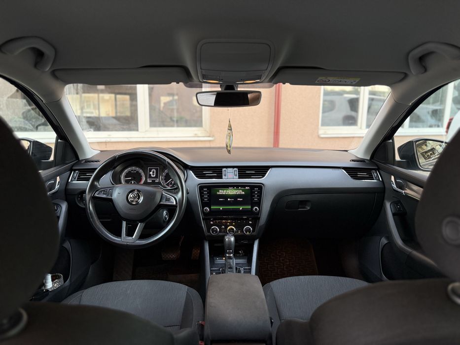 SKODA Octavia 2019 — imagine 5