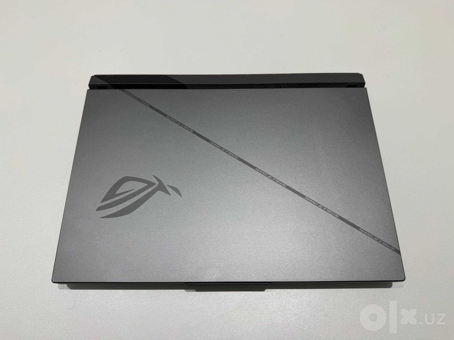 ASUS ROG Strix G16/i9-14900HX/ RTX 4060/ 2K 240 (Korpusi defekti bor)