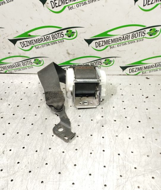 Centura siguranta spate mijloc 33053533A Mercedes-Benz C-Class W204/S
