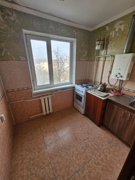 Продается 2 комн квартира в центре города