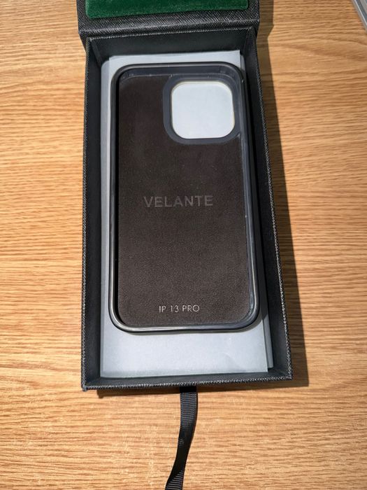 Huse Velante iPhone 16 Pro, 15 Pro, 13 Pro
