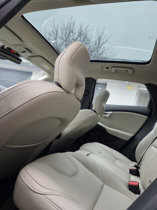 Volvo V40 - Full Options - Stare Foarte Bună