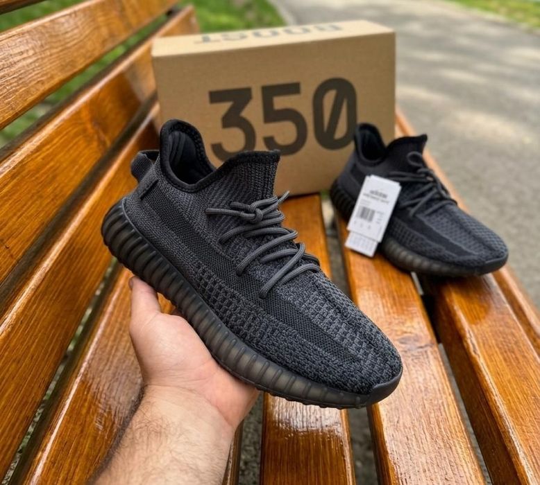 Adidasi Yeezy Boost 350 Negru Black - Unisex