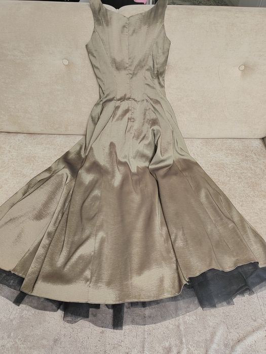 Вечернее бальное платье