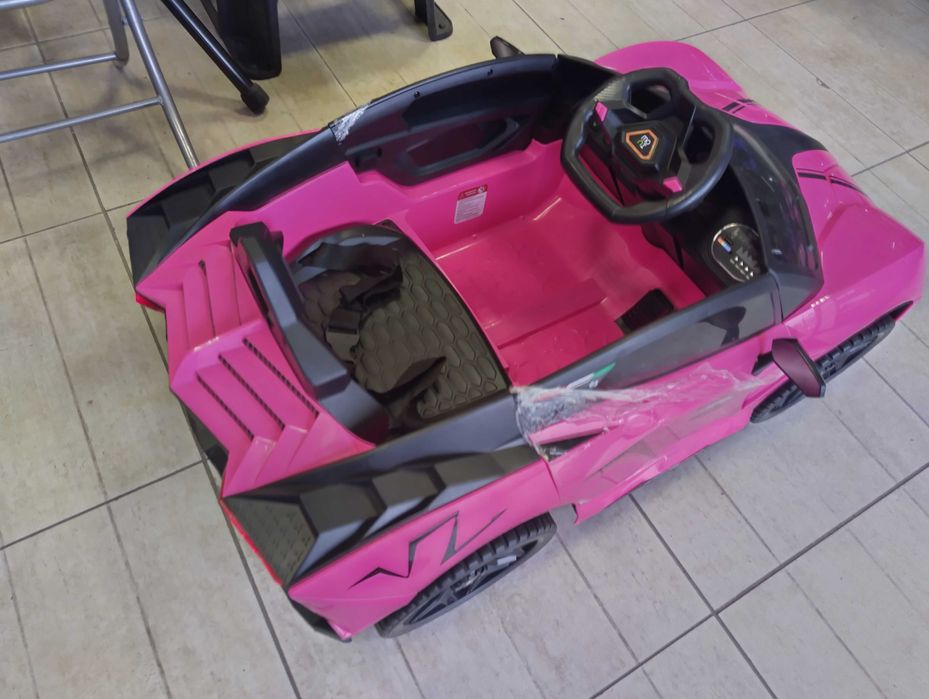 US Розова акумулаторна кола Cordoba