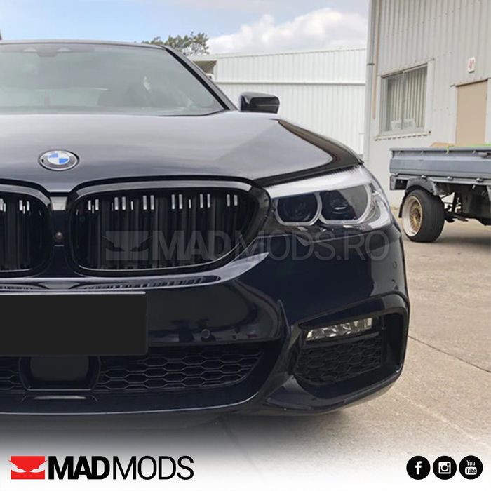 Set grile duble M BMW Seria 5 G30 G31 G38 M5 F90 2017-2020, Negru luci
