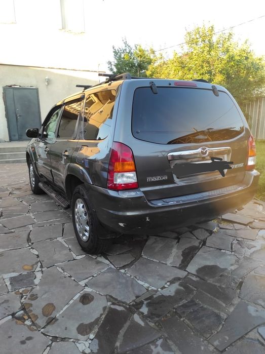 Mazda tribute 2003