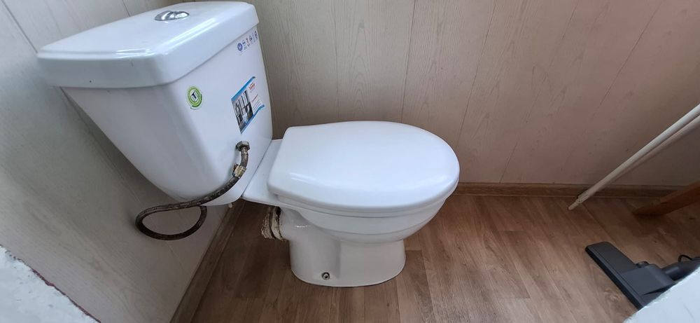 Унитаз БУ для ремонта