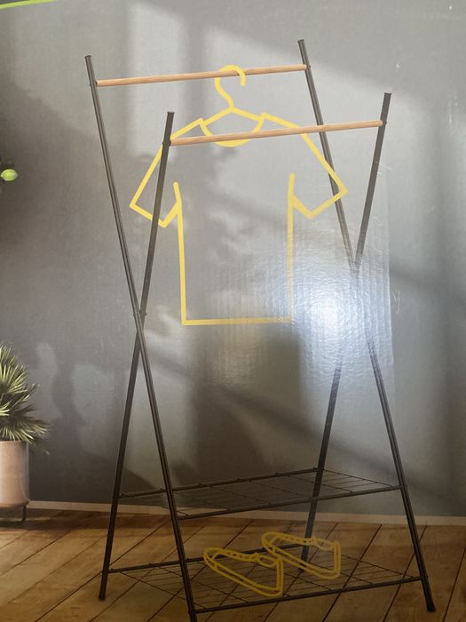 Нова 160 см  Закачалка щендер с бамбук и метални два рафта