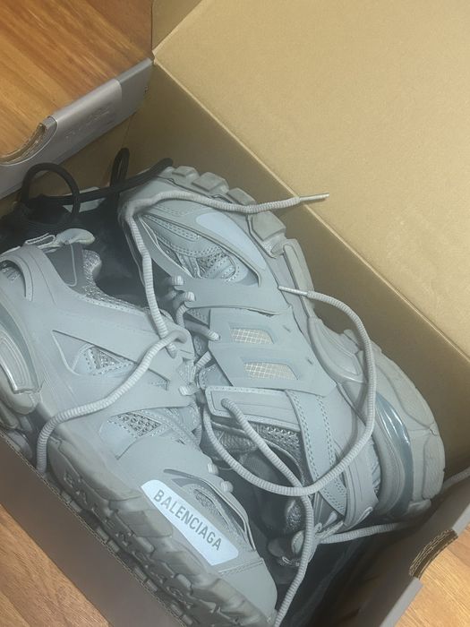 balenciaga teack