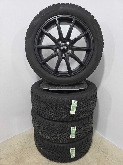 Jante 17 Ford Focus Kuga Puma Volvo V40 V60 215 50 17 Pirelli