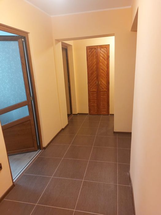 Apartament 3 camere decomandat