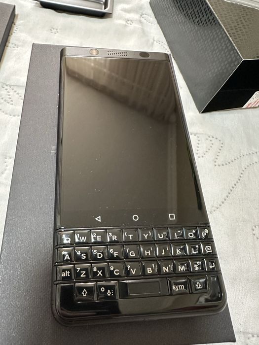 Blackberry keyone