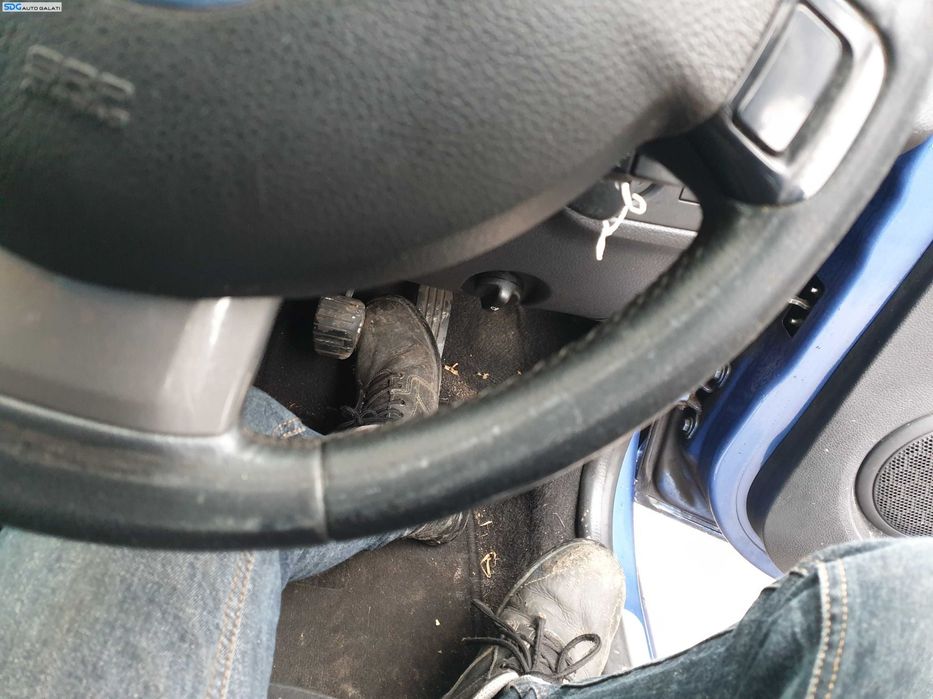 Volan Piele 3 Spite cu Comenzi Fara Airbag Dacia Logan 2 2012 - 2016 [Q0526]