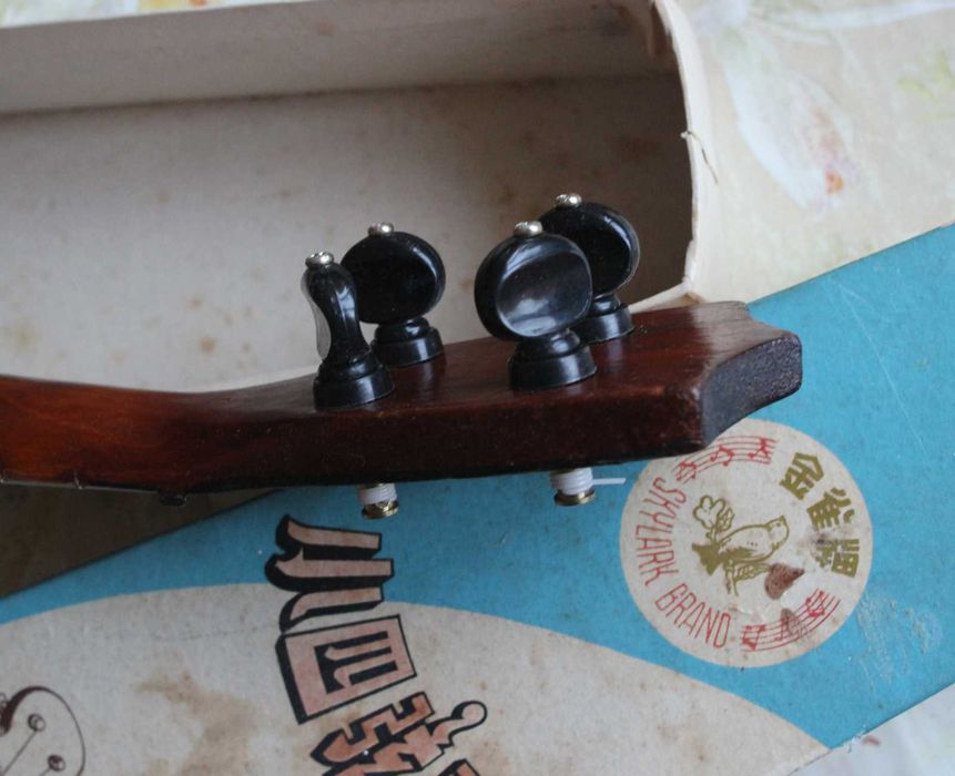 Укулеле китайско Vintage Ukulele Skylark