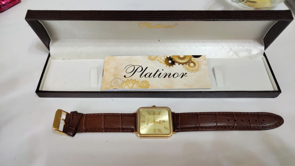 Срочно золотые часы!