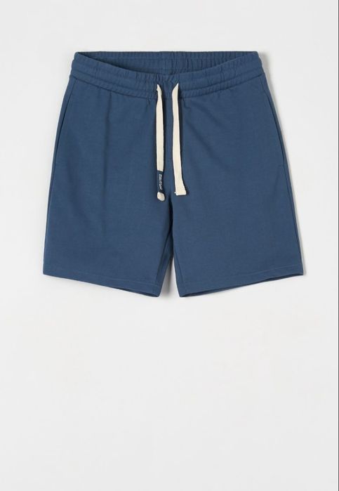 Pantaloni scurti de vara