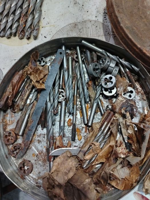 Слесарные инструменты