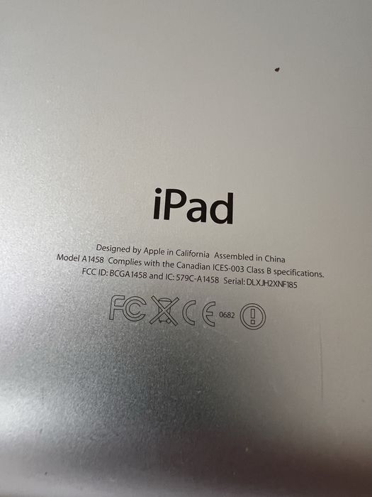 Apple Watch Series 7 + iPad mini 4 Cellular + iPad 4