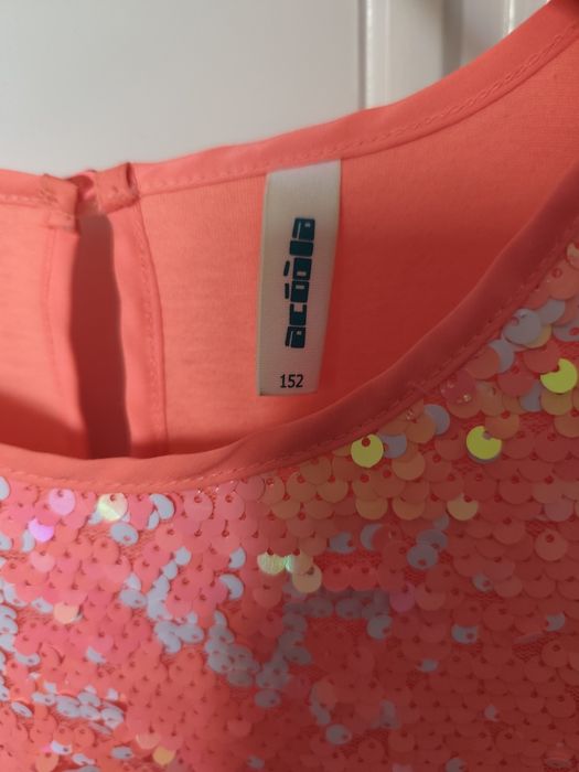 Платье в пайетках