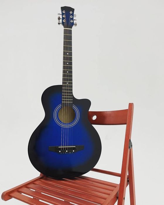 Акустическая гитара Малайзия