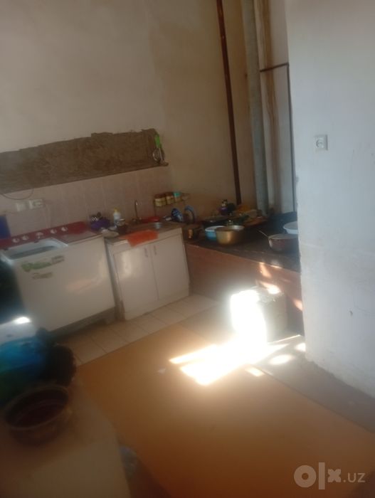 Uy sotiladi 4xona
